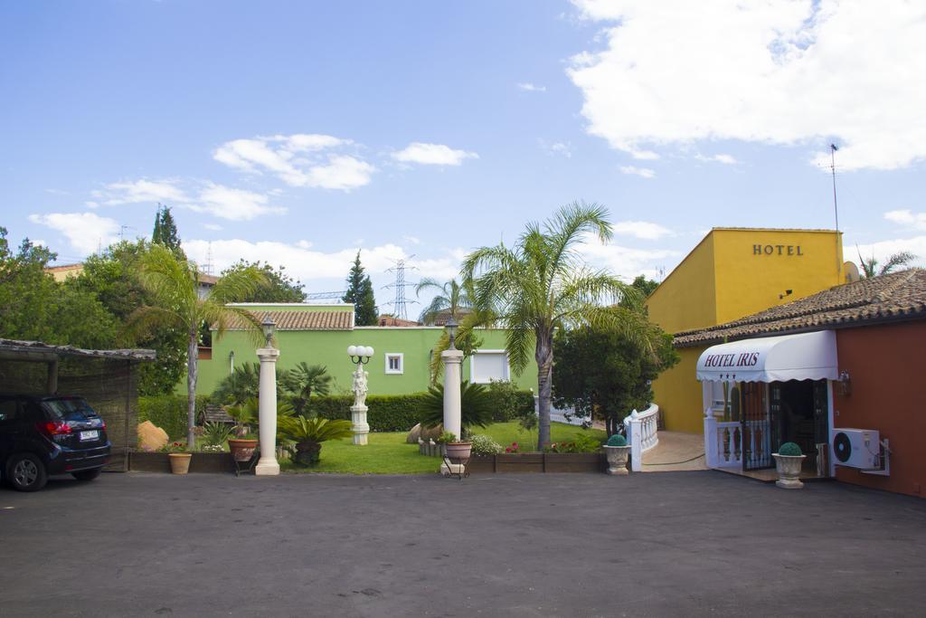 Hotel Iris L'Eliana Exterior foto