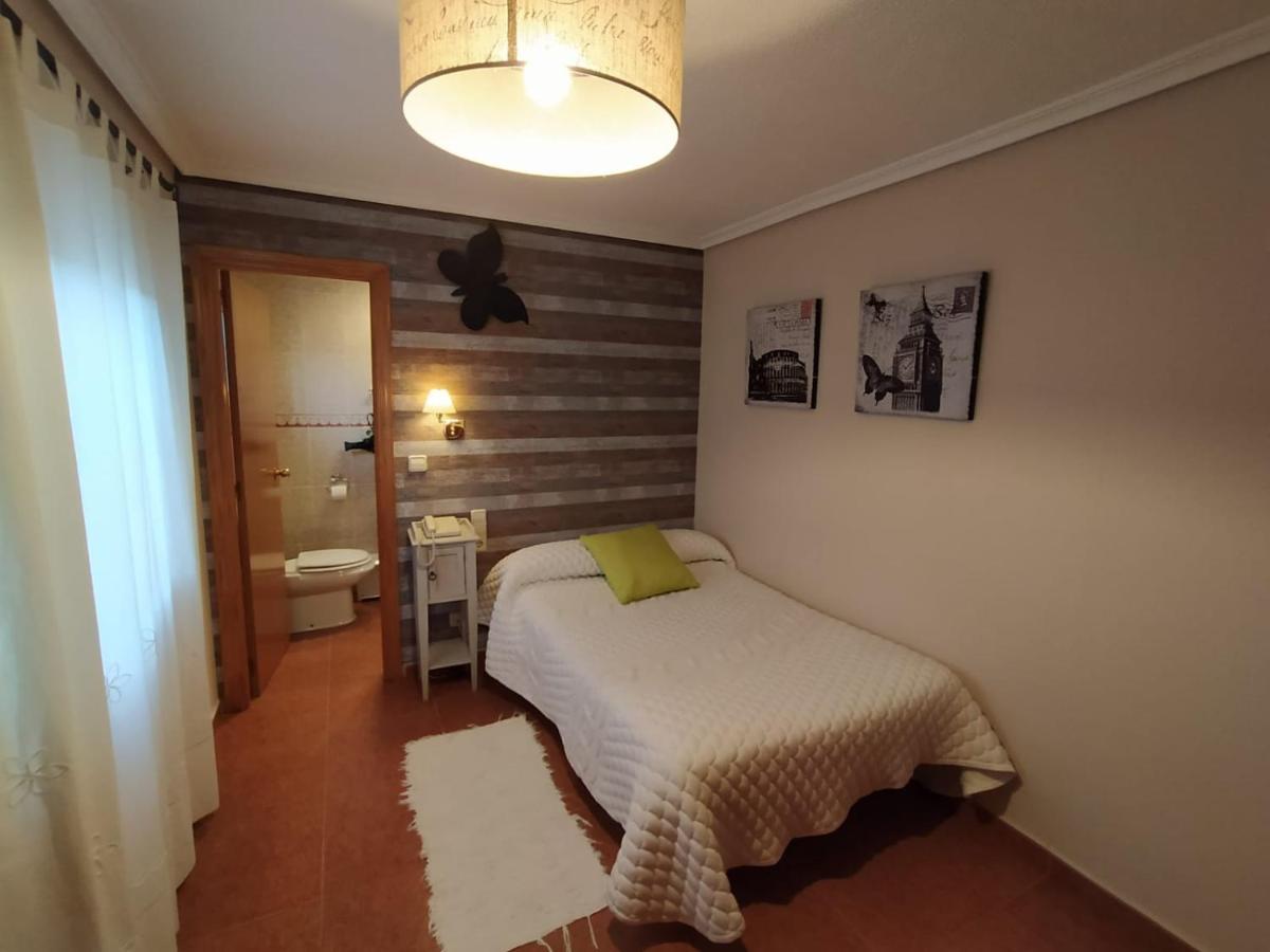 Hotel Iris L'Eliana Exterior foto